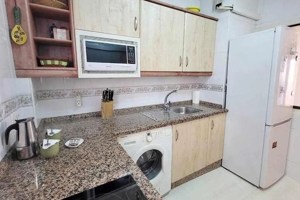 Boliches House! Beach 200M Wifi Fuengirola 0*,