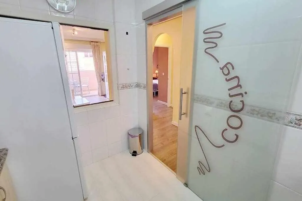 Boliches House! Beach 200M Wifi Fuengirola 0*,  Spanien
